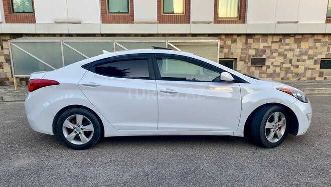 Hyundai Elantra 2012, 260,863 km - 1.8 l - Quba