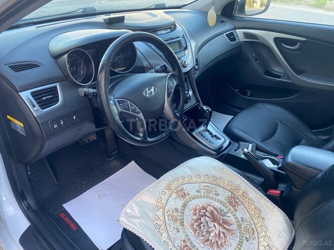 Hyundai Elantra 2012, 260,863 km - 1.8 l - Quba