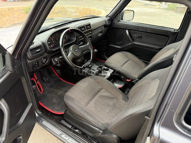 LADA (VAZ) Niva 2021, 32,500 km - 1.7 l - Gəncə