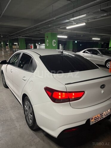 Kia Rio 2020, 105,000 km - 1.6 л - Bakı