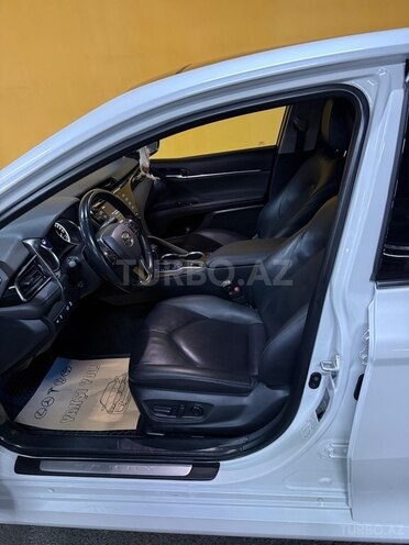 Toyota Camry 2019, 77,000 km - 2.5 l - Gəncə