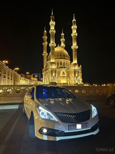 Hyundai Grandeur 2015, 217,000 km - 2.0 л - Bakı