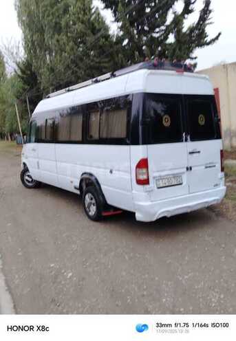 Mercedes Sprinter 413 2004, 453,628 km - 2.2 l - Biləsuvar
