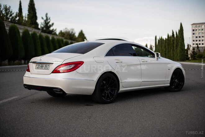 Mercedes CLS 350 2011, 189,500 km - 3.5 l - Gəncə