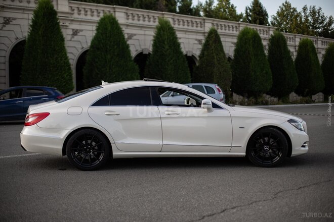 Mercedes CLS 350 2011, 189,500 km - 3.5 l - Gəncə