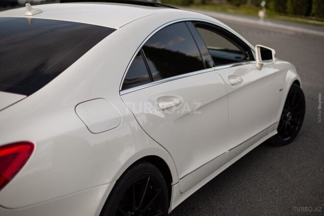 Mercedes CLS 350 2011, 189,500 km - 3.5 l - Gəncə