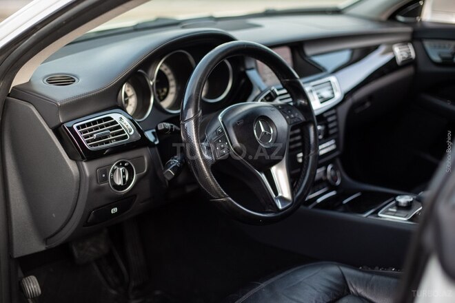 Mercedes CLS 350 2011, 189,500 km - 3.5 l - Gəncə