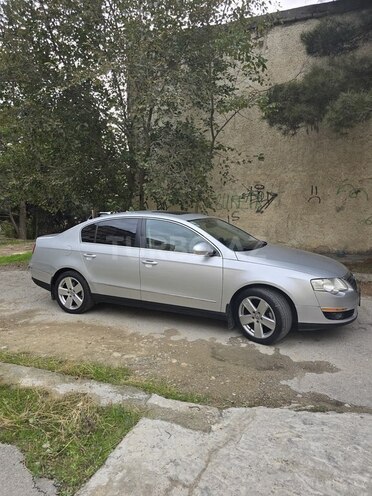 Volkswagen Passat 2008, 258,000 km - 2.0 л - Bakı