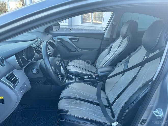 Hyundai Elantra 2014, 177,028 km - 1.8 л - Qazax