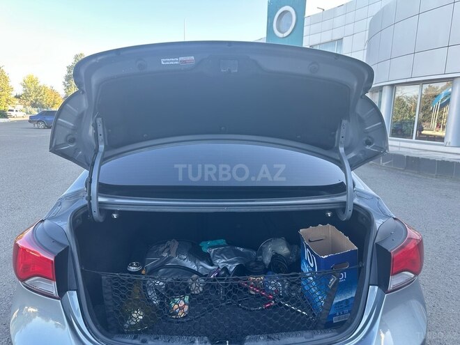 Hyundai Elantra 2014, 177,028 km - 1.8 л - Qazax