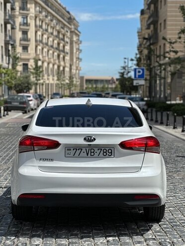 Kia Forte 2017, 133,576 km - 2.0 l - Bakı