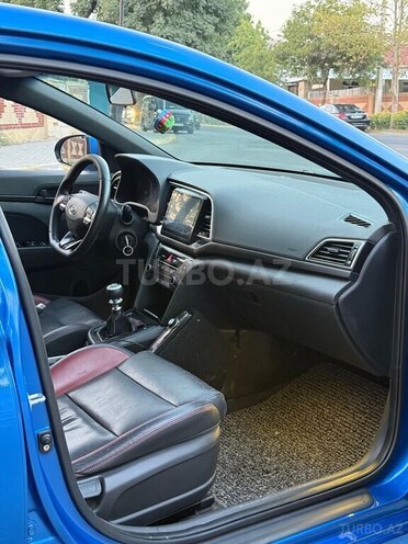 Hyundai Elantra 2016, 195,000 km - 1.6 л - Ağsu