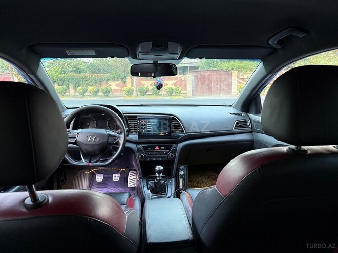 Hyundai Elantra 2016, 195,000 km - 1.6 л - Ağsu