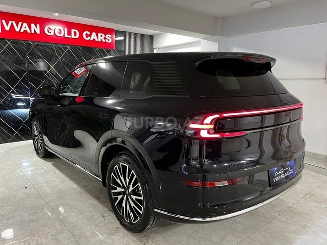 Changan Qiyuan Q07-6