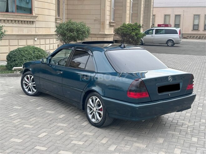 Mercedes C 180 1996, 297,000 km - 1.8 л - Bakı