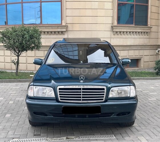Mercedes C 180 1996, 297,000 km - 1.8 л - Bakı