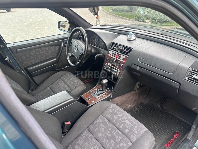 Mercedes C 180 1996, 297,000 km - 1.8 л - Bakı