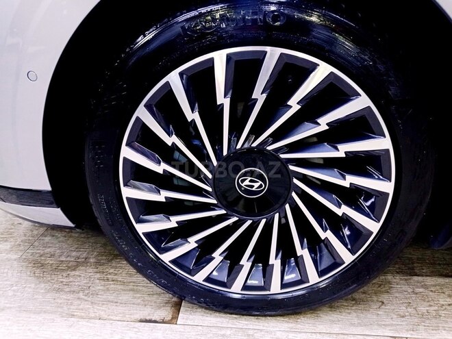 Hyundai Grandeur 2024, 13,000 km - 1.6 л - Bakı