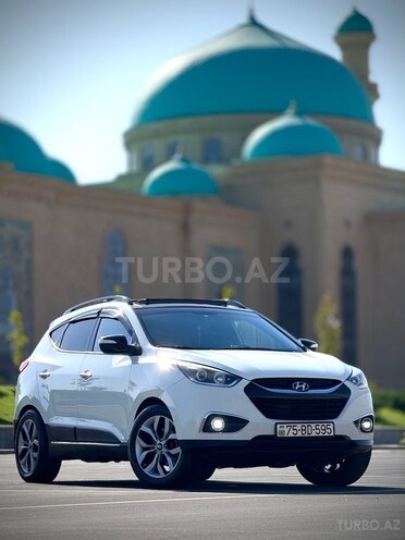 Hyundai ix35 2010, 200,000 km - 2.4 л - Naxçıvan