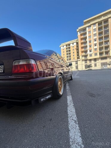 BMW 320 1995, 306,000 km - 2.0 l - Sumqayıt