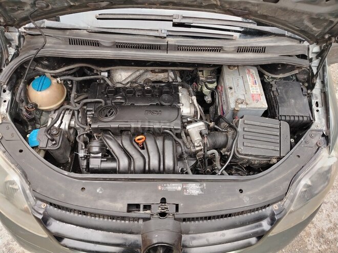 Volkswagen Golf 2005, 300,000 km - 2.0 l - Bakı
