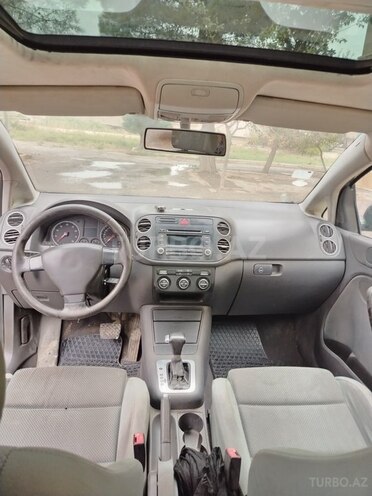 Volkswagen Golf 2005, 300,000 km - 2.0 l - Bakı
