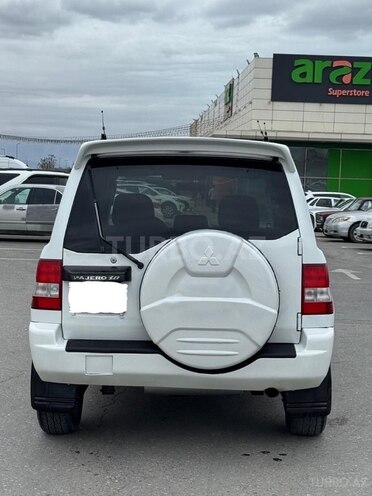 Mitsubishi Pajero io 2000, 302,302 km - 2.0 l - Bakı