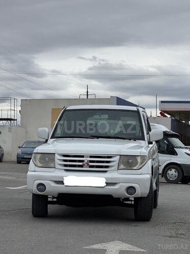 Mitsubishi Pajero io 2000, 302,302 km - 2.0 l - Bakı