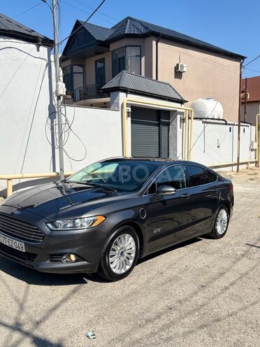 Ford Fusion (North America) 2016, 193,000 km - 2.0 л - Bakı