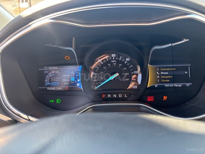 Ford Fusion (North America) 2016, 193,000 km - 2.0 л - Bakı