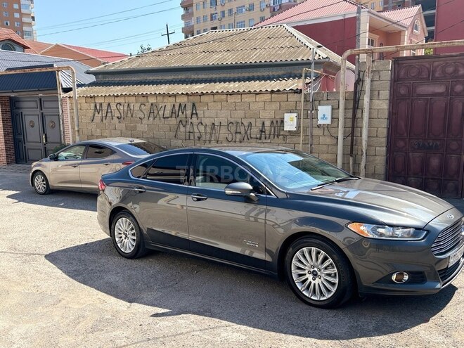 Ford Fusion (North America) 2016, 193,000 km - 2.0 л - Bakı