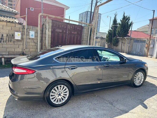 Ford Fusion (North America) 2016, 193,000 km - 2.0 л - Bakı