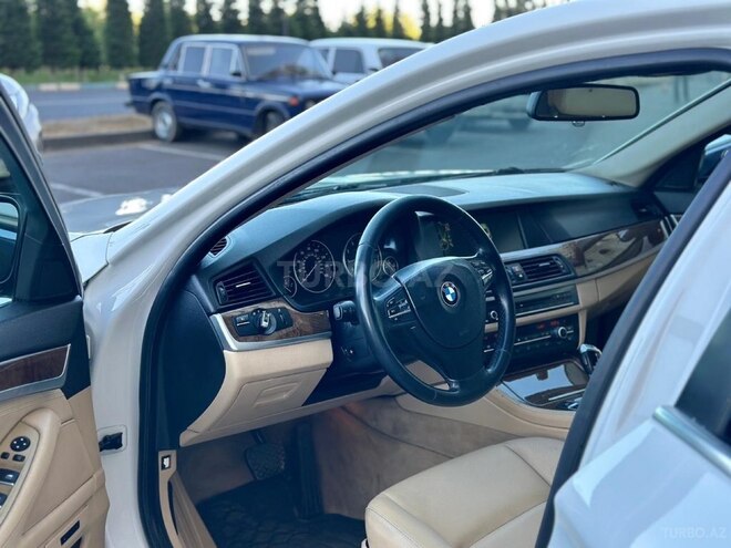 BMW 528 2013, 296,000 km - 2.0 l - Sumqayıt