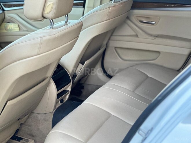 BMW 528 2013, 296,000 km - 2.0 l - Sumqayıt