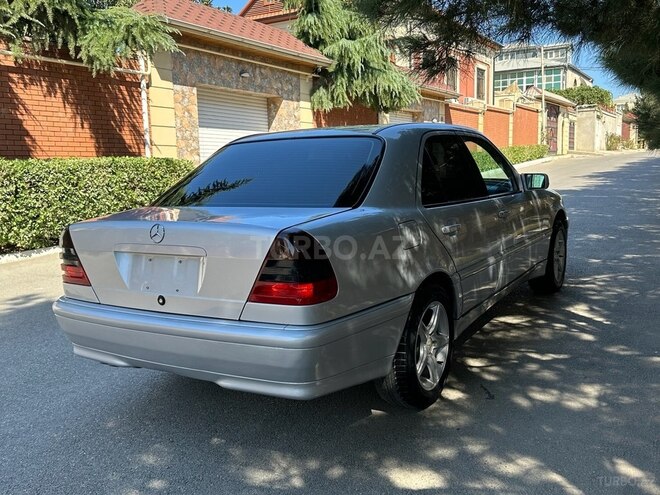 Mercedes C 230 1999, 220,000 km - 2.3 l - Bakı
