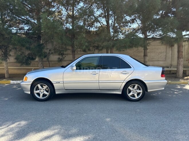 Mercedes C 230 1999, 220,000 km - 2.3 l - Bakı