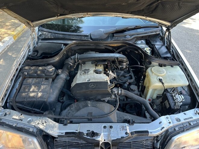 Mercedes C 230 1999, 220,000 km - 2.3 l - Bakı