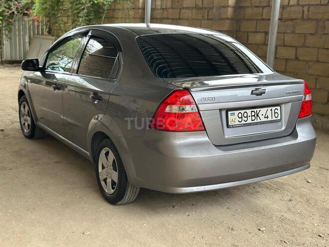 Chevrolet Aveo 2011, 315,000 km - 1.4 л - Salyan