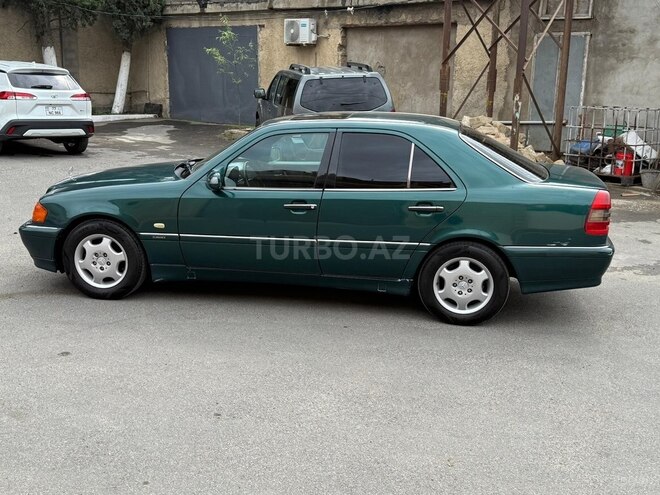 Mercedes C 180 1997, 305,000 km - 1.8 l - Bakı