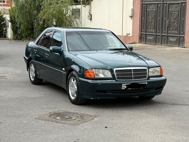 Mercedes C 180 1997, 305,000 km - 1.8 l - Bakı