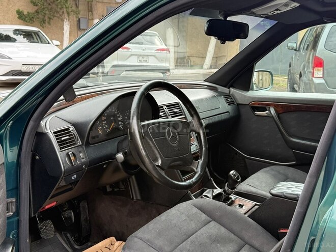 Mercedes C 180 1997, 305,000 km - 1.8 l - Bakı