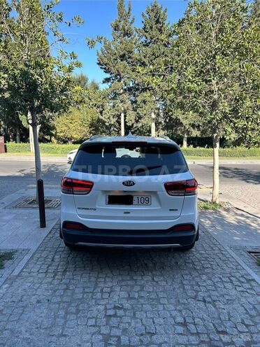 Kia Sorento 2017, 142,000 km - 2.0 l - Bakı