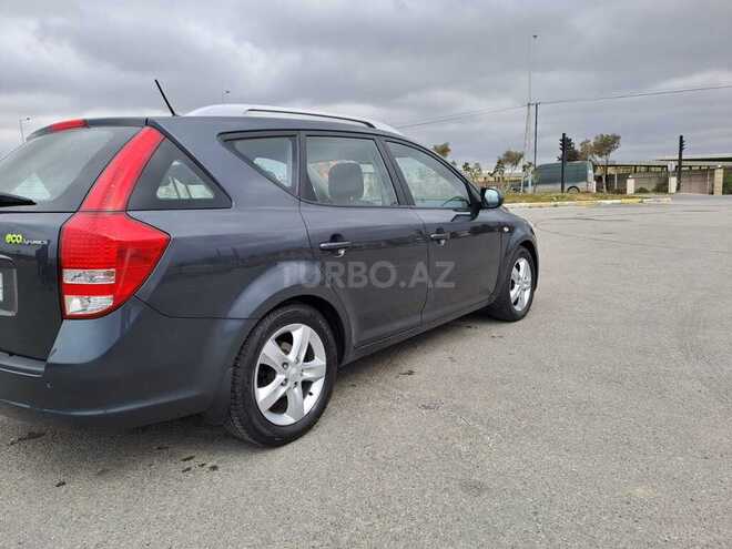 Kia  2012, 215,000 km - 1.6 l - Bakı