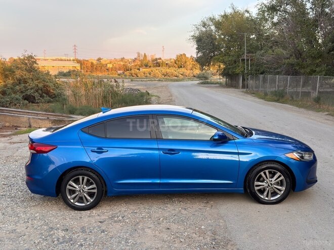Hyundai Elantra 2016, 209,000 km - 2.0 l - Şirvan