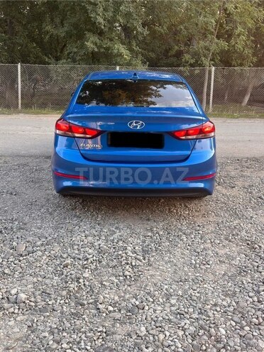 Hyundai Elantra 2016, 209,000 km - 2.0 l - Şirvan