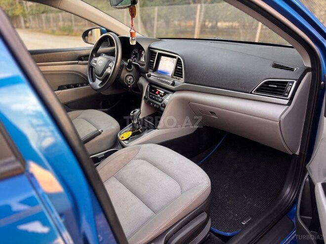 Hyundai Elantra 2016, 209,000 km - 2.0 l - Şirvan