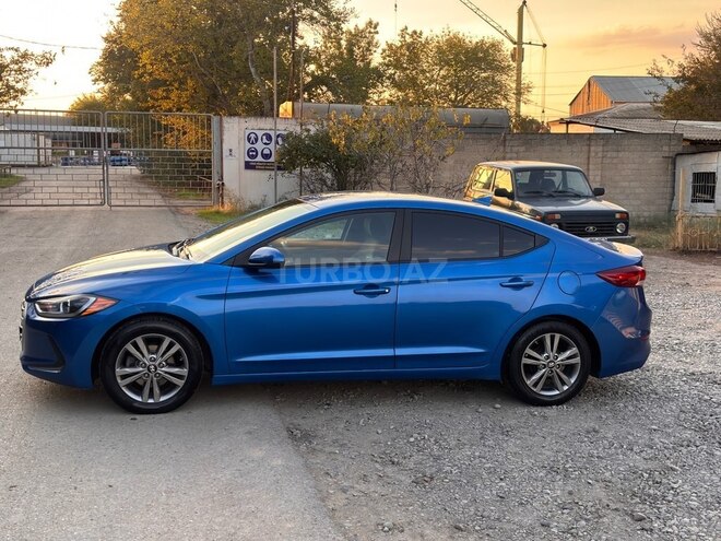 Hyundai Elantra 2016, 209,000 km - 2.0 l - Şirvan