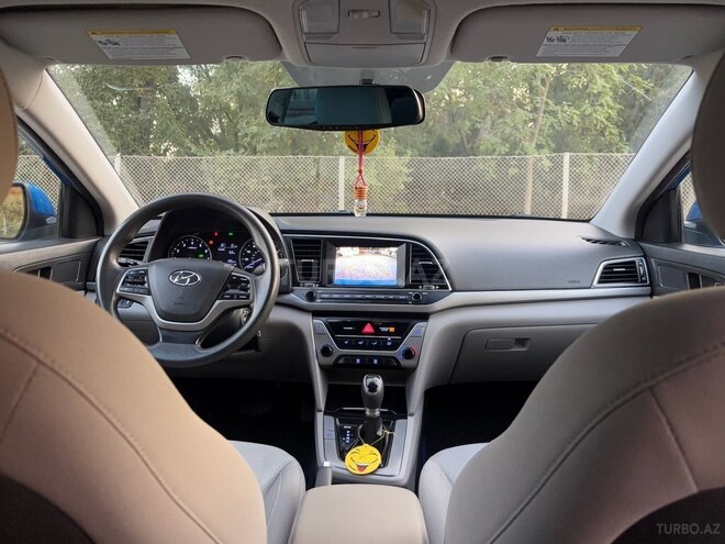 Hyundai Elantra 2016, 209,000 km - 2.0 l - Şirvan