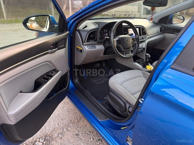 Hyundai Elantra 2016, 209,000 km - 2.0 l - Şirvan