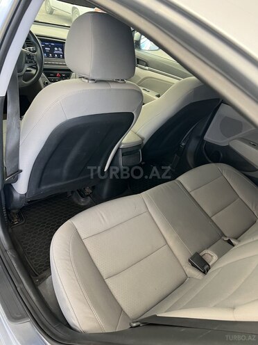 Hyundai Elantra 2016, 196,150 km - 2.0 л - Bakı